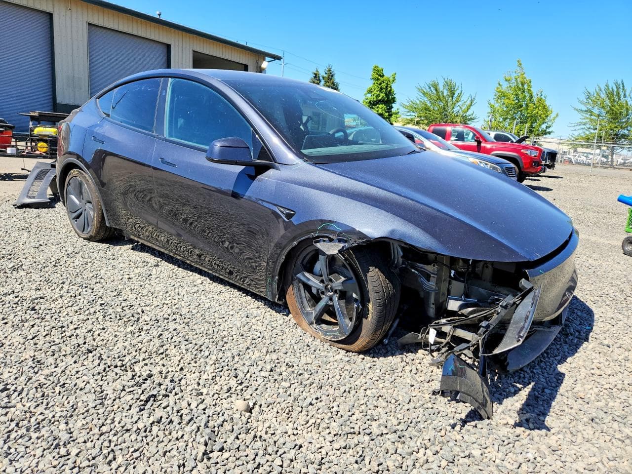 2026 Tesla Model Y - foto 4