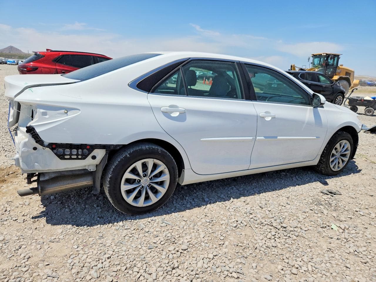 2016 Toyota Camry Le - foto 3