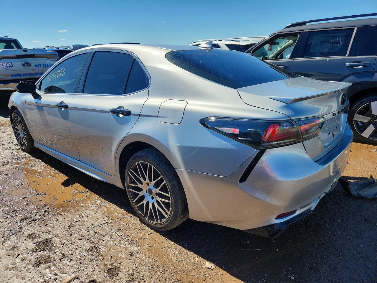 2021 Toyota Camry Se - foto 2
