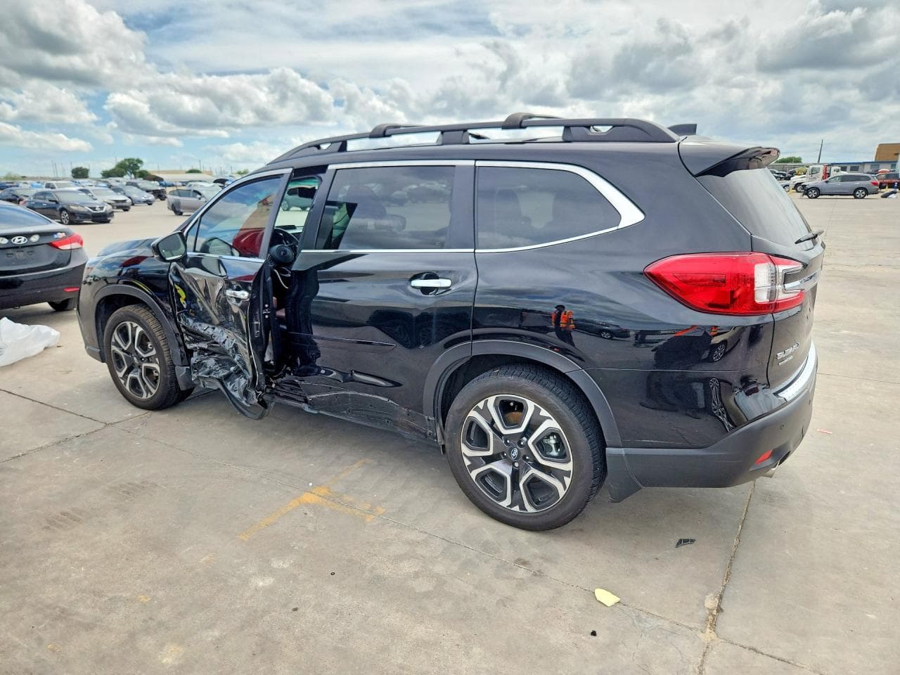 2024 Subaru Ascent Touring - foto 2