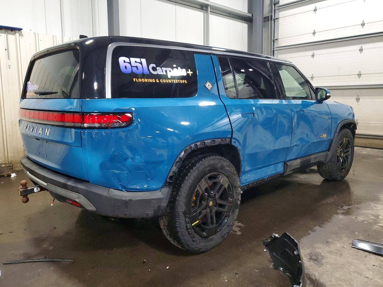 2023 Rivian R1S Adventure - foto 3