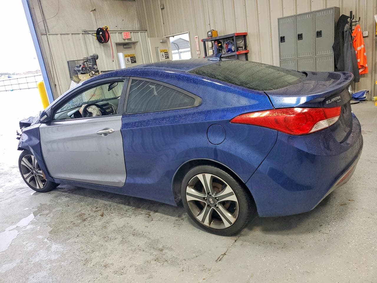 2013 Hyundai Elantra Coupe Se - foto 2