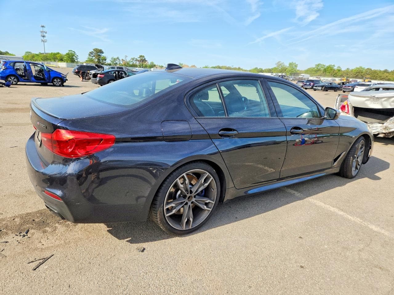 2020 BMW M550Xi - foto 3