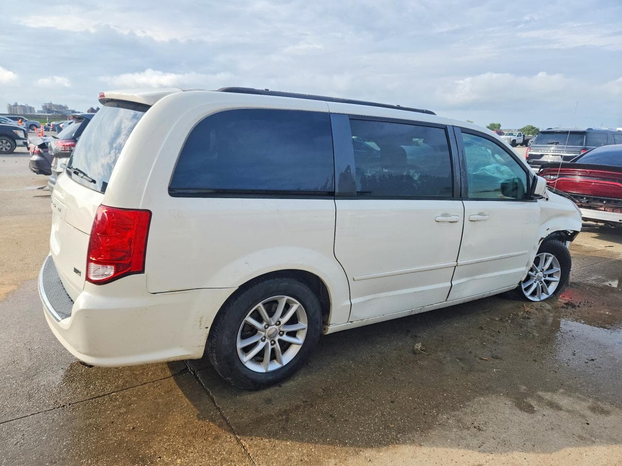 2013 Dodge Grand Caravan Sxt - foto 3