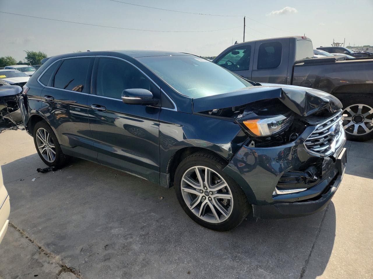 2024 Ford Edge Titanium - foto 4
