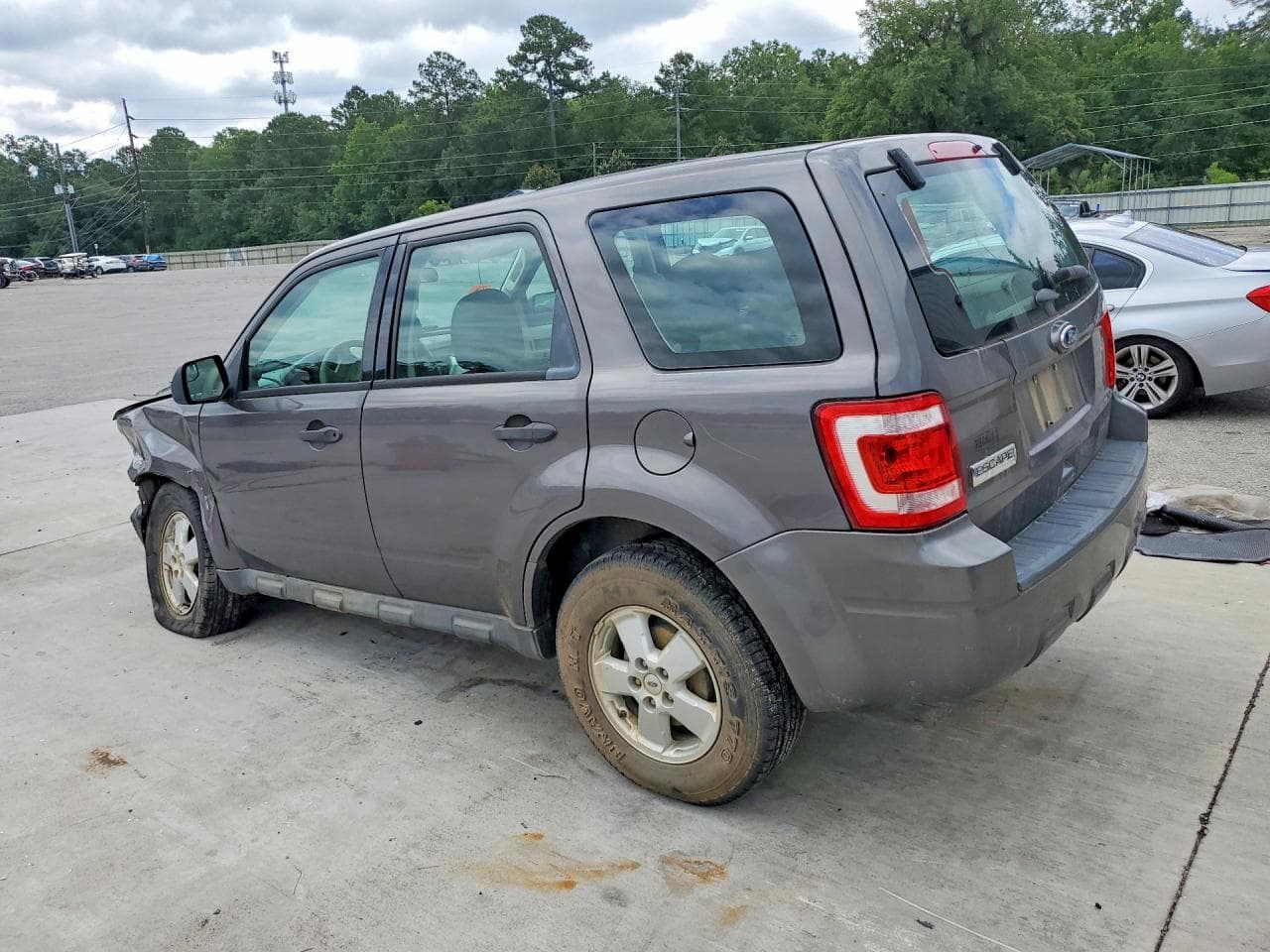2012 Ford Escape Xls - foto 2