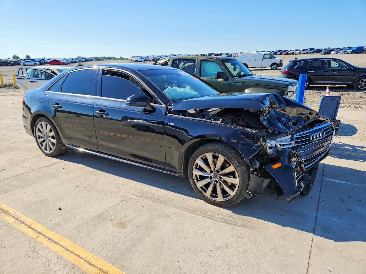 2018 Audi A4 Premium - foto 4