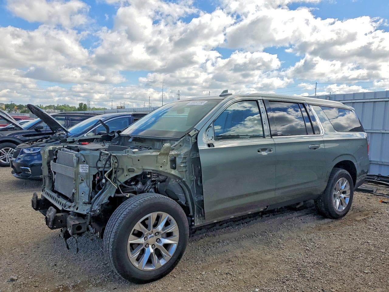 2023 Chevrolet Suburban C1500 Premier