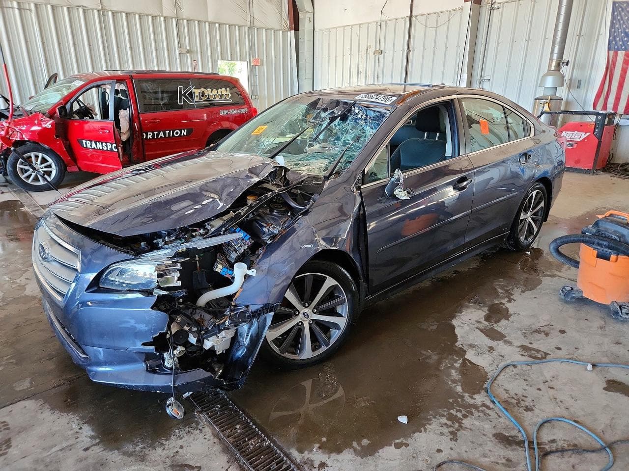 Subaru Legacy 2017 z USA