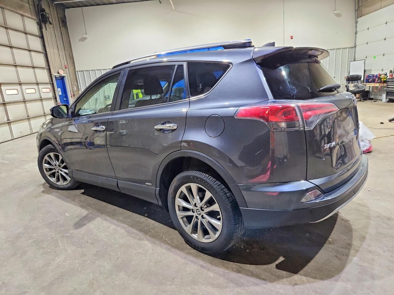 2018 Toyota Rav4 Hv Limited - foto 2