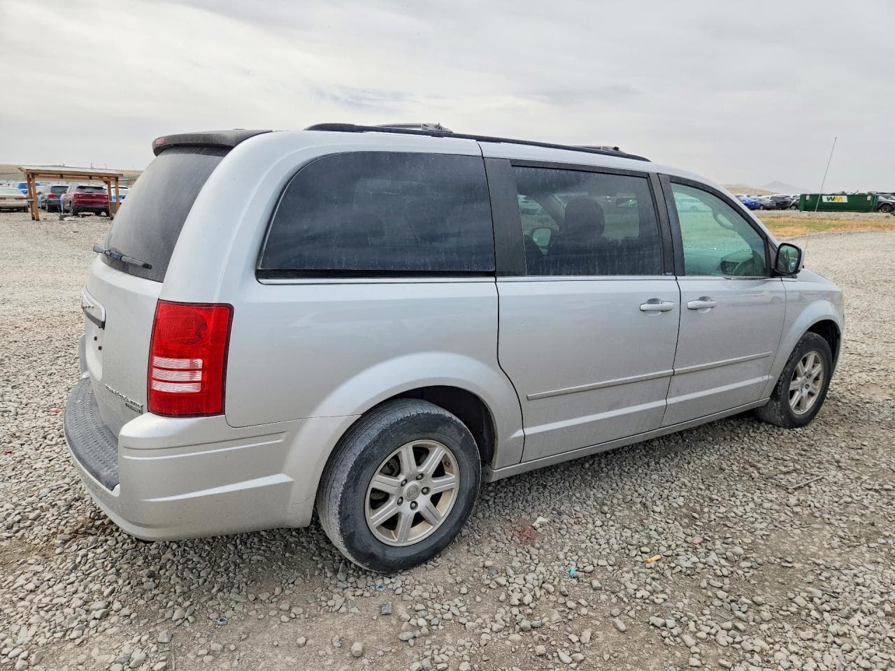 2010 Chrysler Town & Country Touring - foto 3