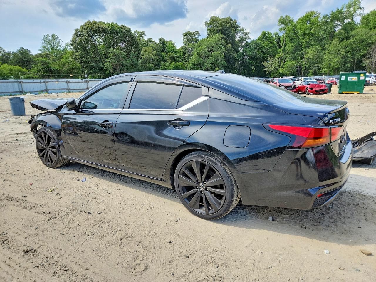 2019 Nissan Altima Sr - foto 2