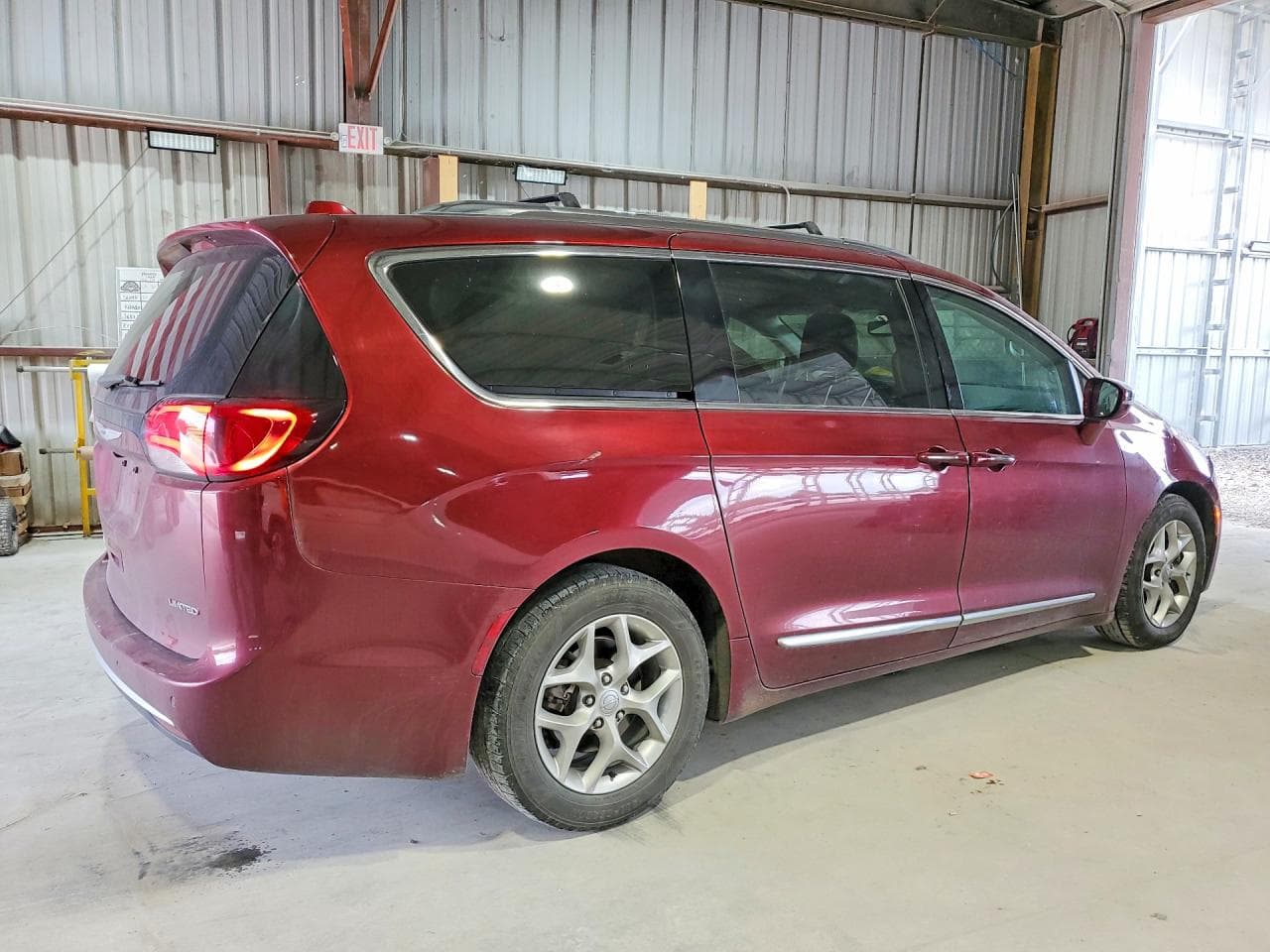 2019 Chrysler Pacifica Limited - foto 3
