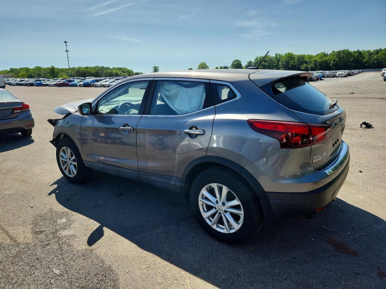 2018 Nissan Rogue Sport S - foto 2