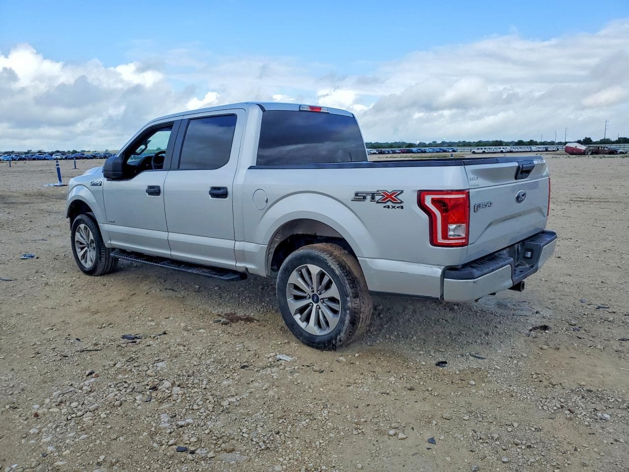 2017 Ford F150 Supercrew - foto 2