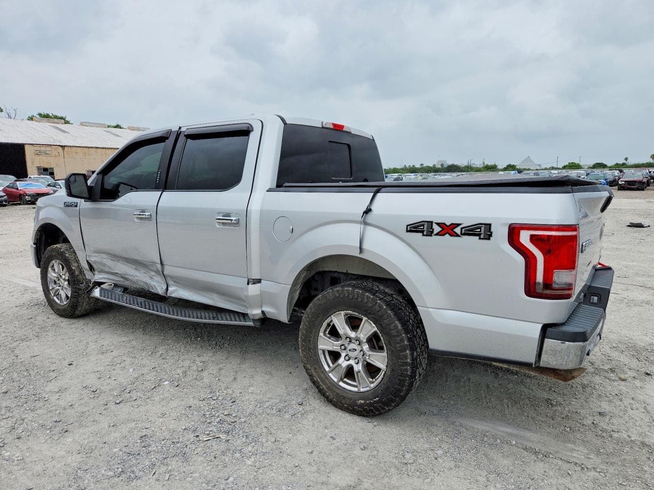 2016 Ford F150 Supercrew - foto 2