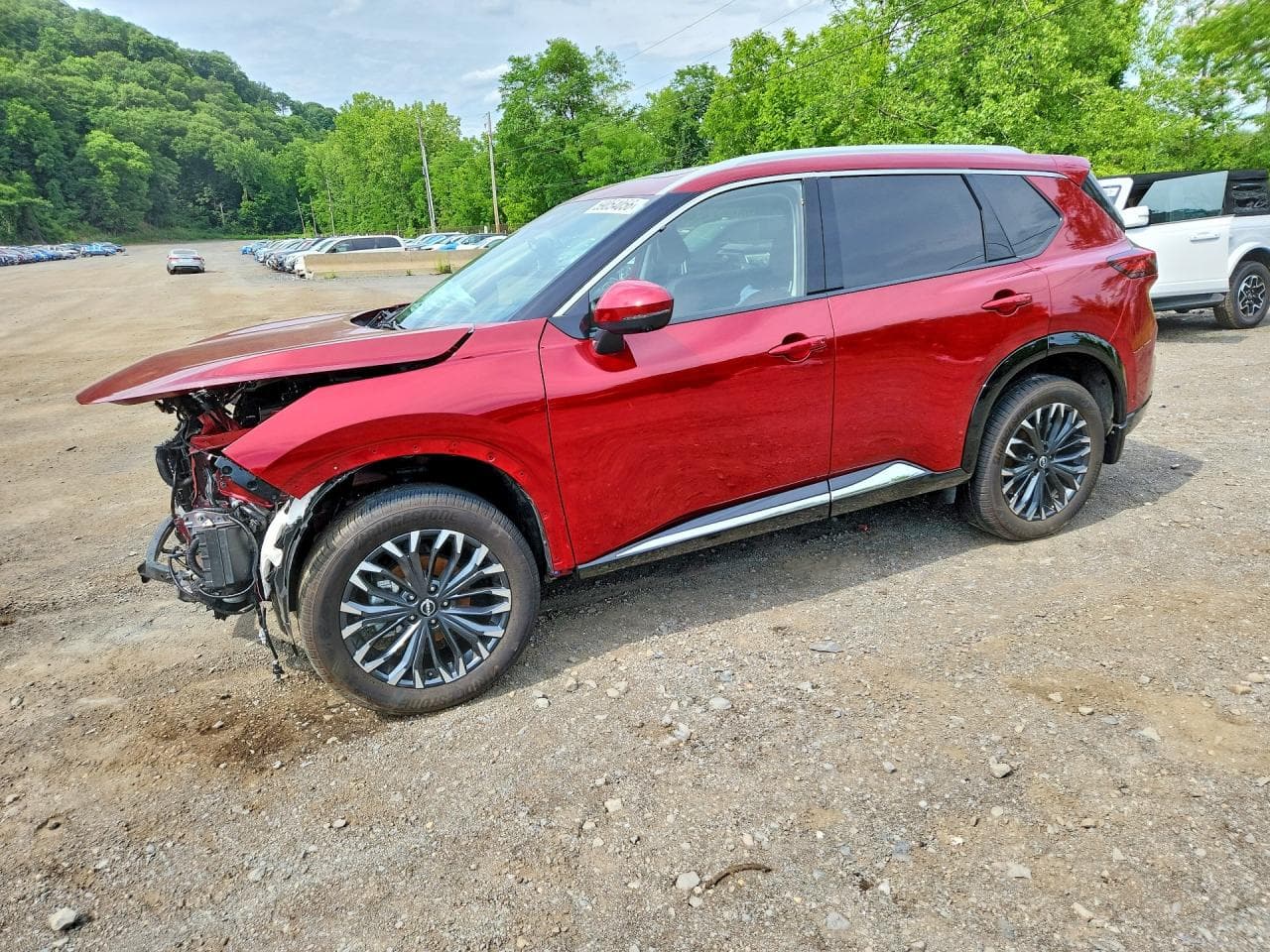 2025 Nissan Rogue Platinum