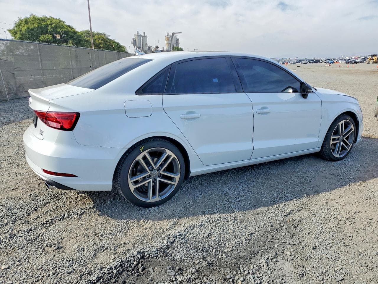 2017 Audi A3 Premium - foto 3