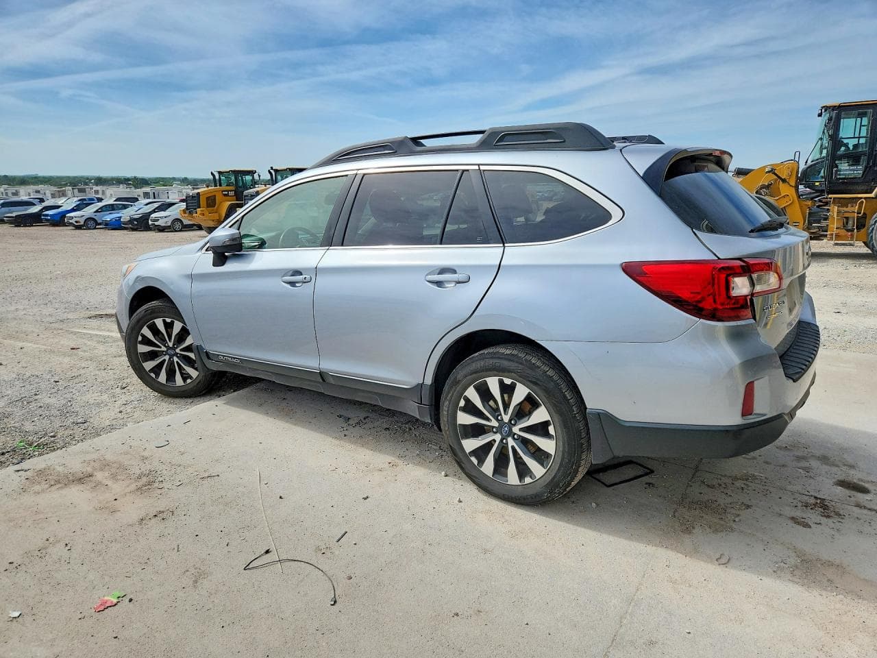 2015 Subaru Outback 2.5I Limited - foto 2