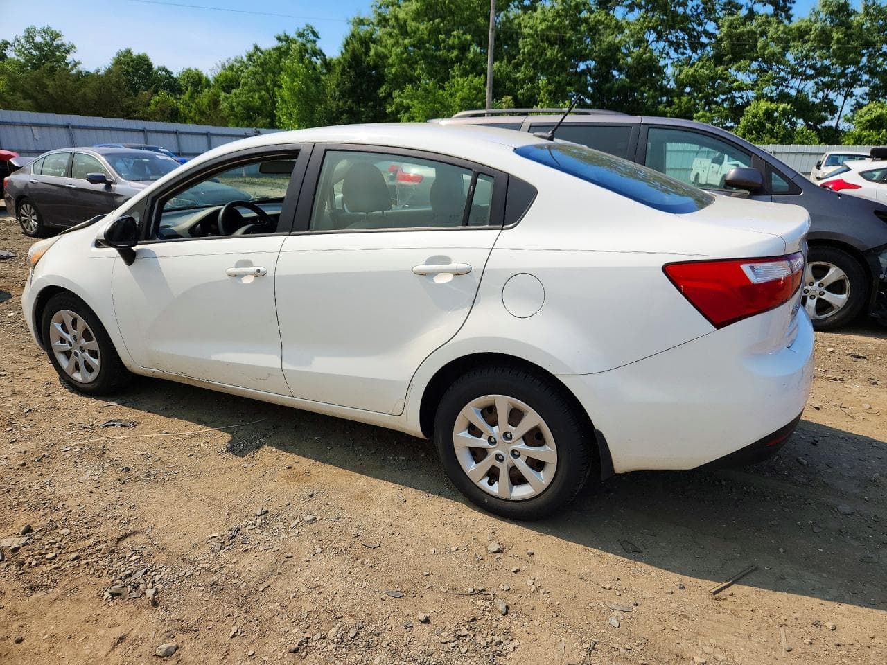2013 Kia Rio Lx - foto 2