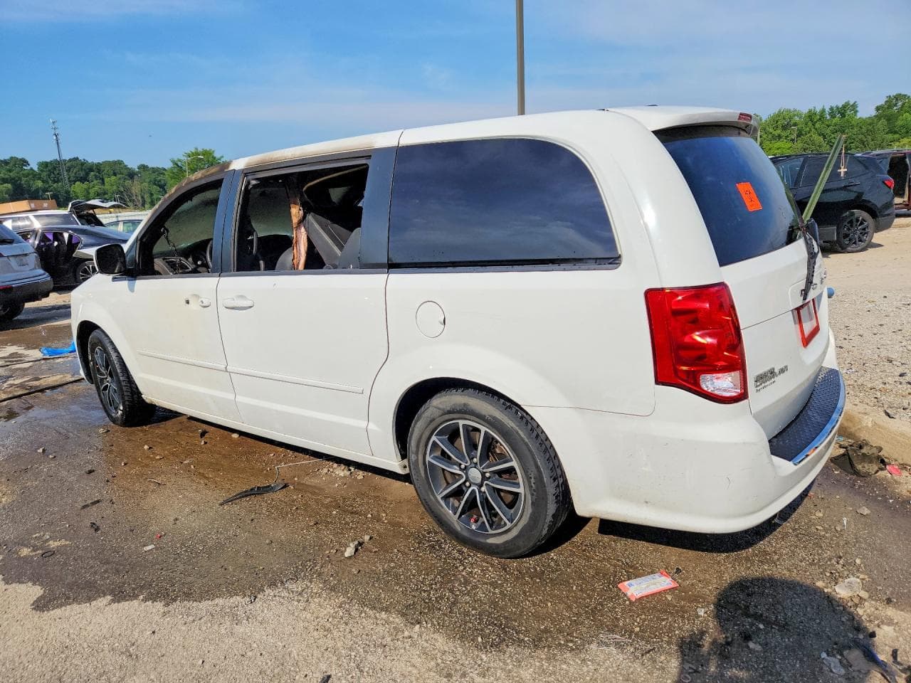2017 Dodge Grand Caravan Gt - foto 2