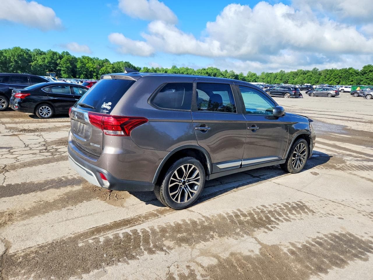 2019 Mitsubishi Outlander Se - foto 3