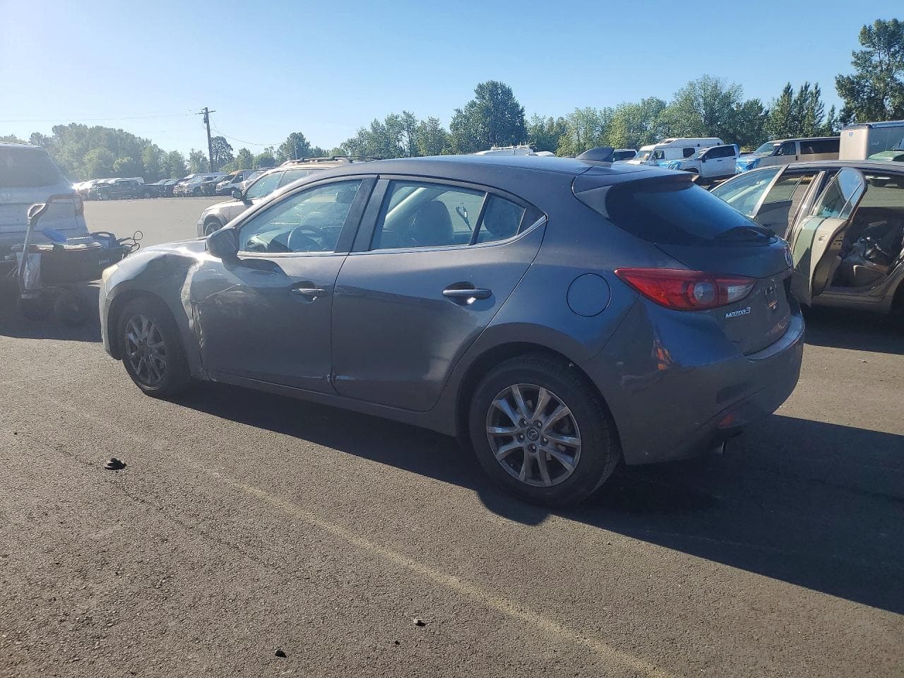 2014 Mazda 3 Grand Touring - foto 2