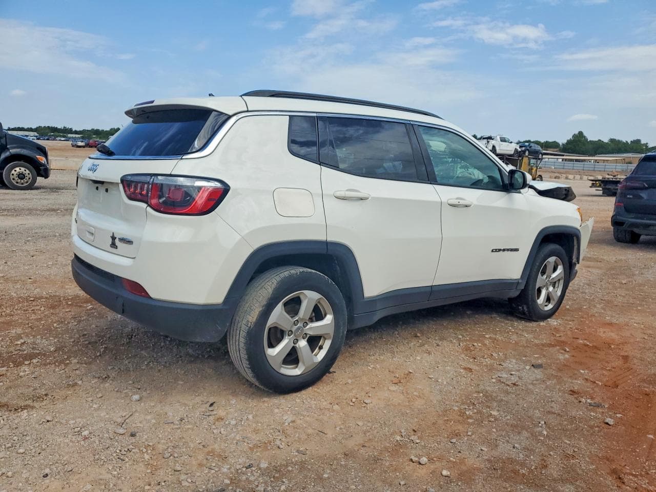 2018 Jeep Compass Latitude - foto 3