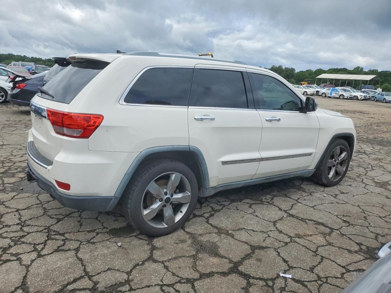 2011 Jeep Grand Cherokee Overland - foto 3