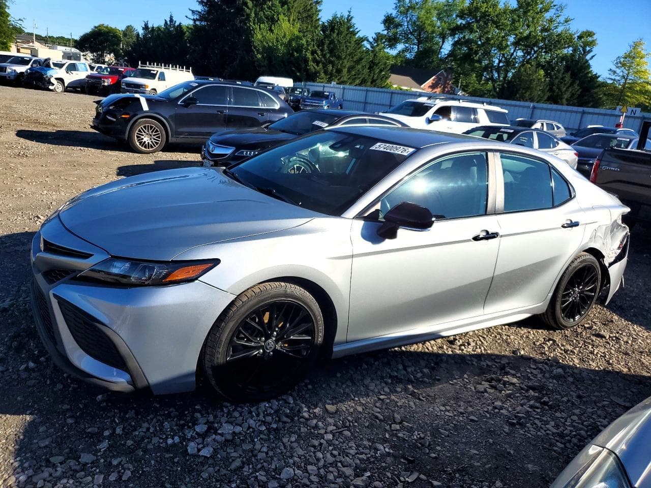Toyota Camry 2021 z USA