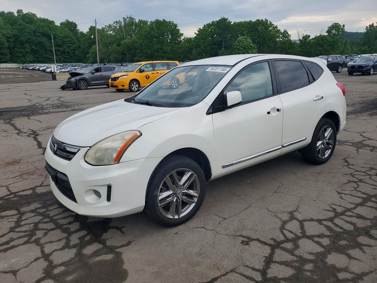 2011 Nissan Rogue S/Sv/Krom