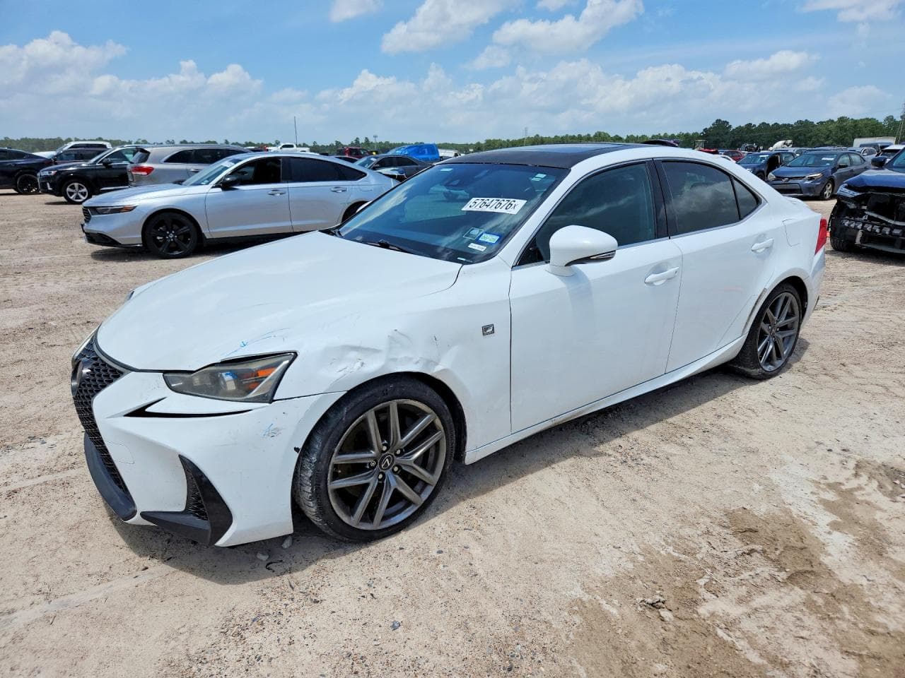 Lexus IS 2017 z USA