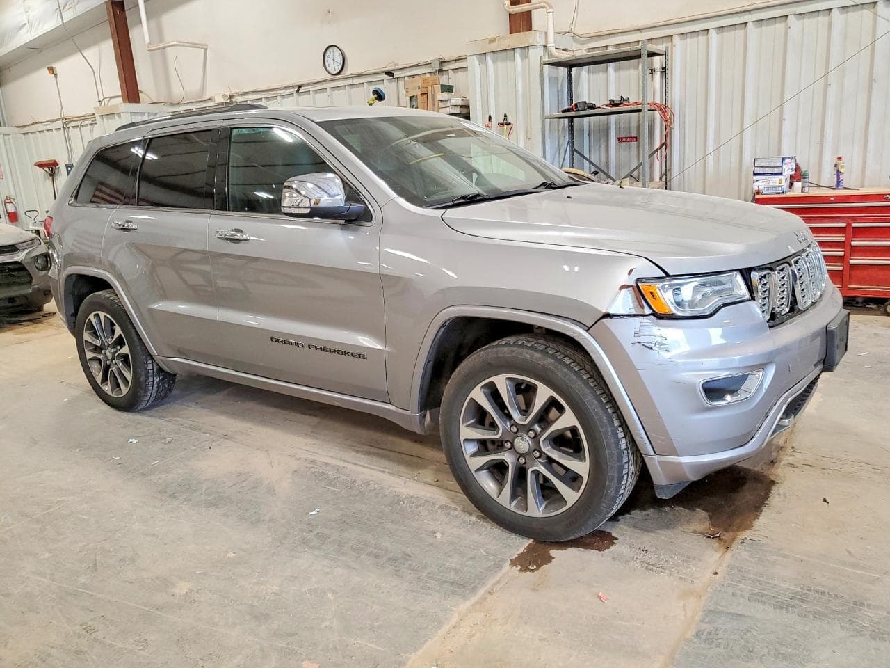 2017 Jeep Grand Cherokee Overland - foto 4