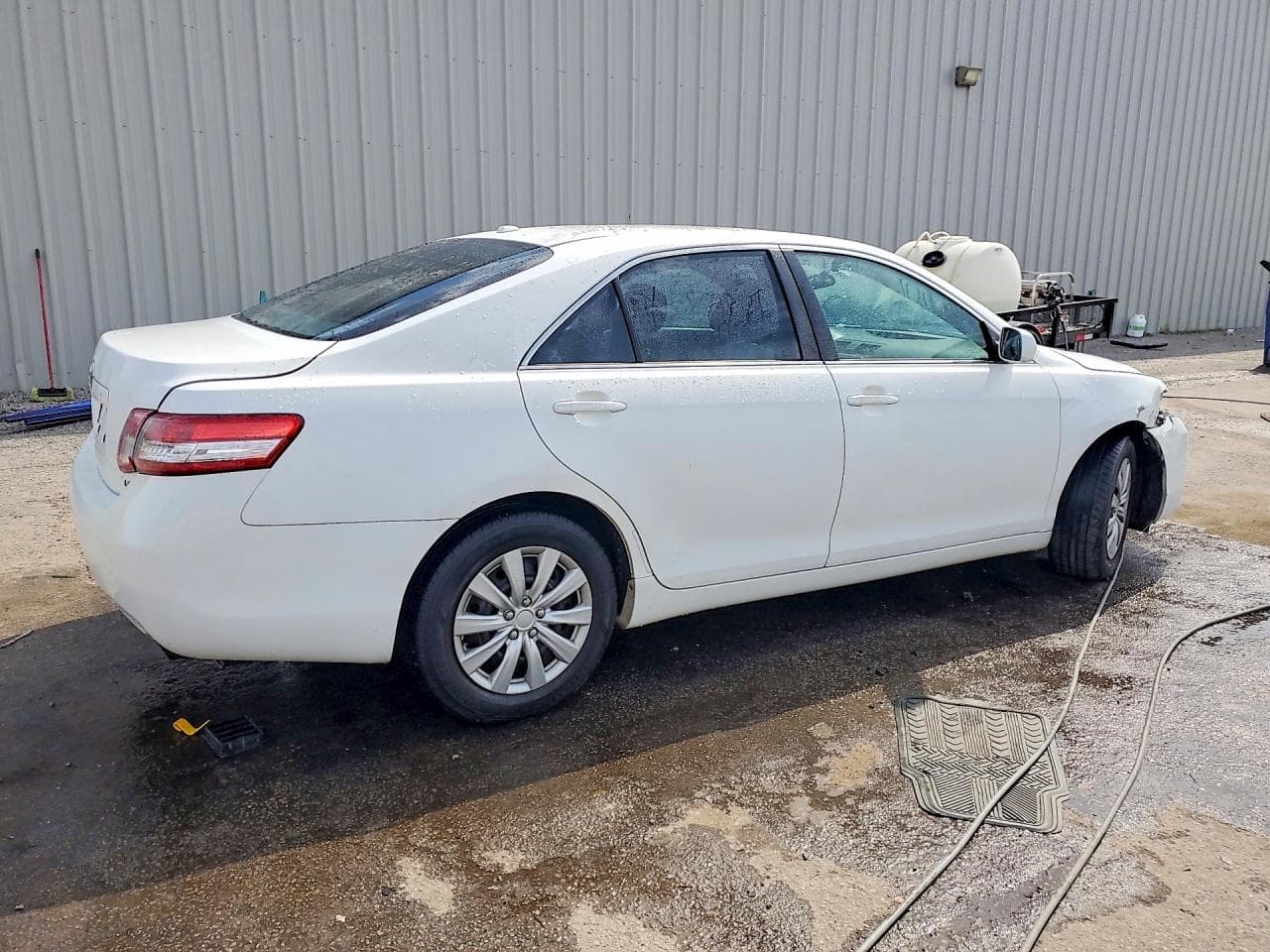 2011 Toyota Camry Le - foto 3