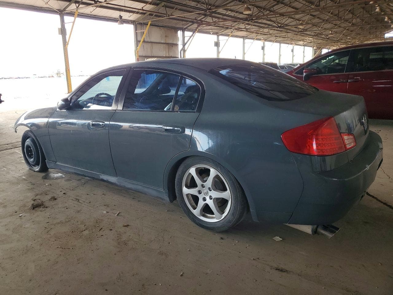2003 Infiniti G35 Base - foto 2