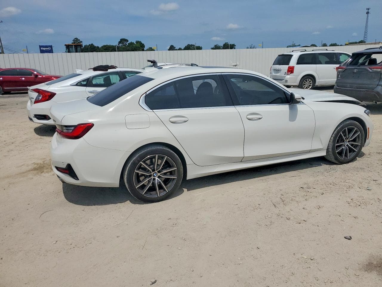 2019 BMW 330Xi - foto 3