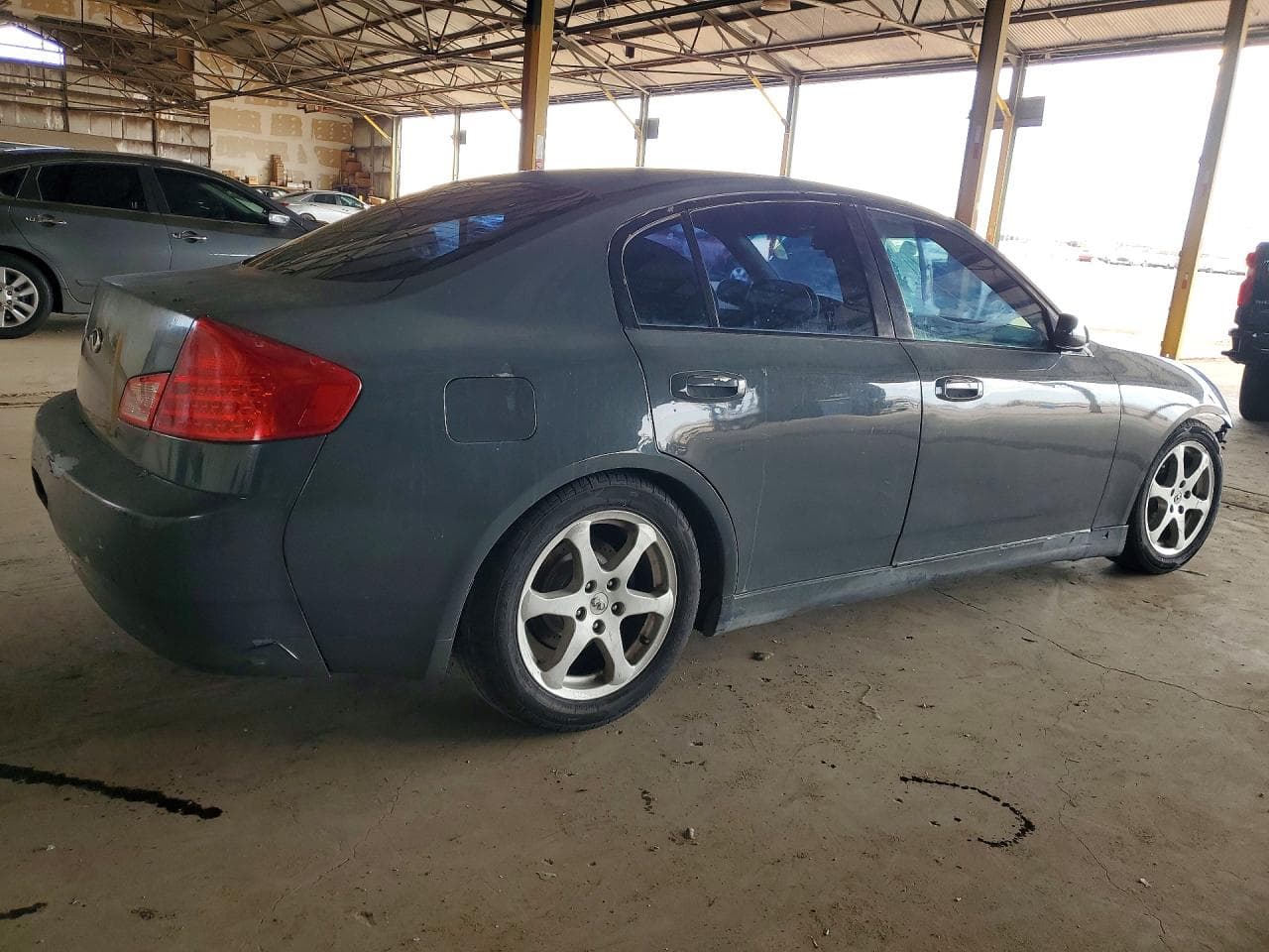 2003 Infiniti G35 Base - foto 3