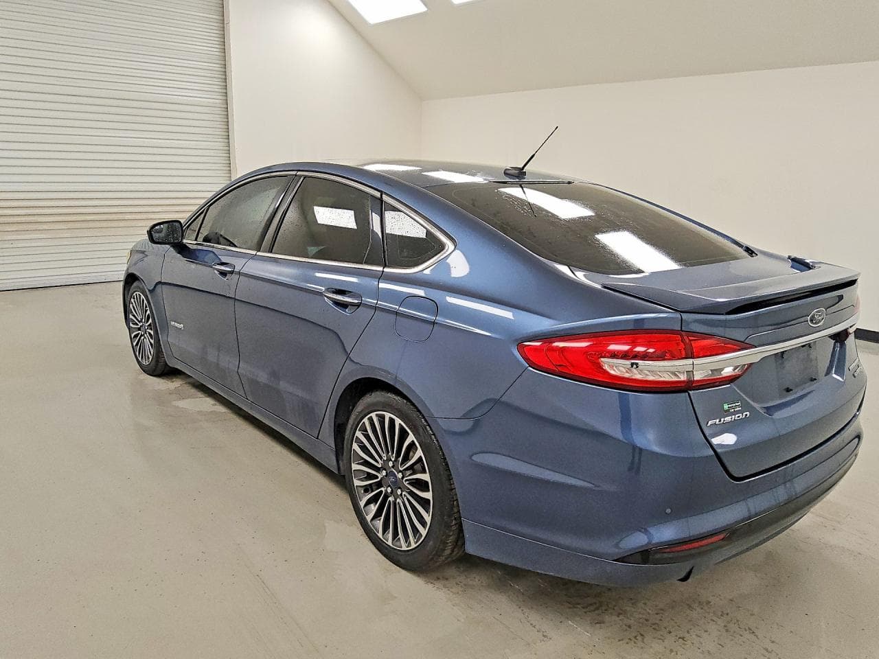 2018 Ford Fusion Titanium/Platinum Hev - foto 2