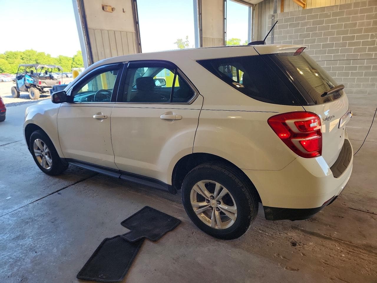 2016 Chevrolet Equinox Ls - foto 2