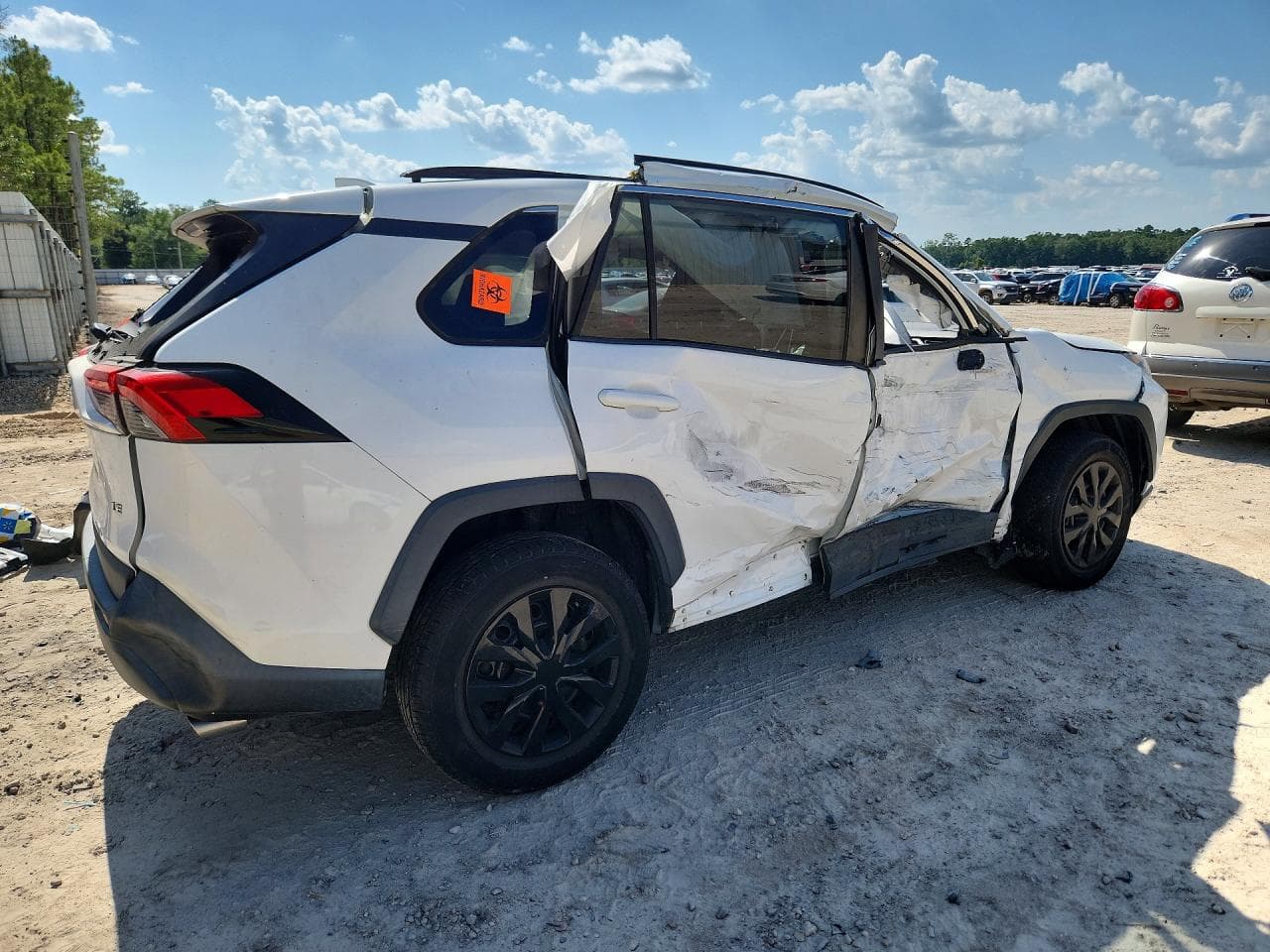2019 Toyota Rav4 Le - foto 3
