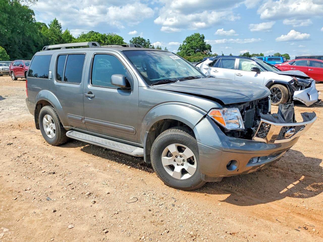 2005 Nissan Pathfinder Xe - foto 4