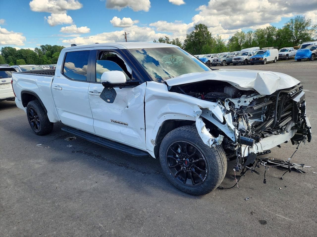 2025 Toyota Tundra Crewmax Sr5 - foto 4