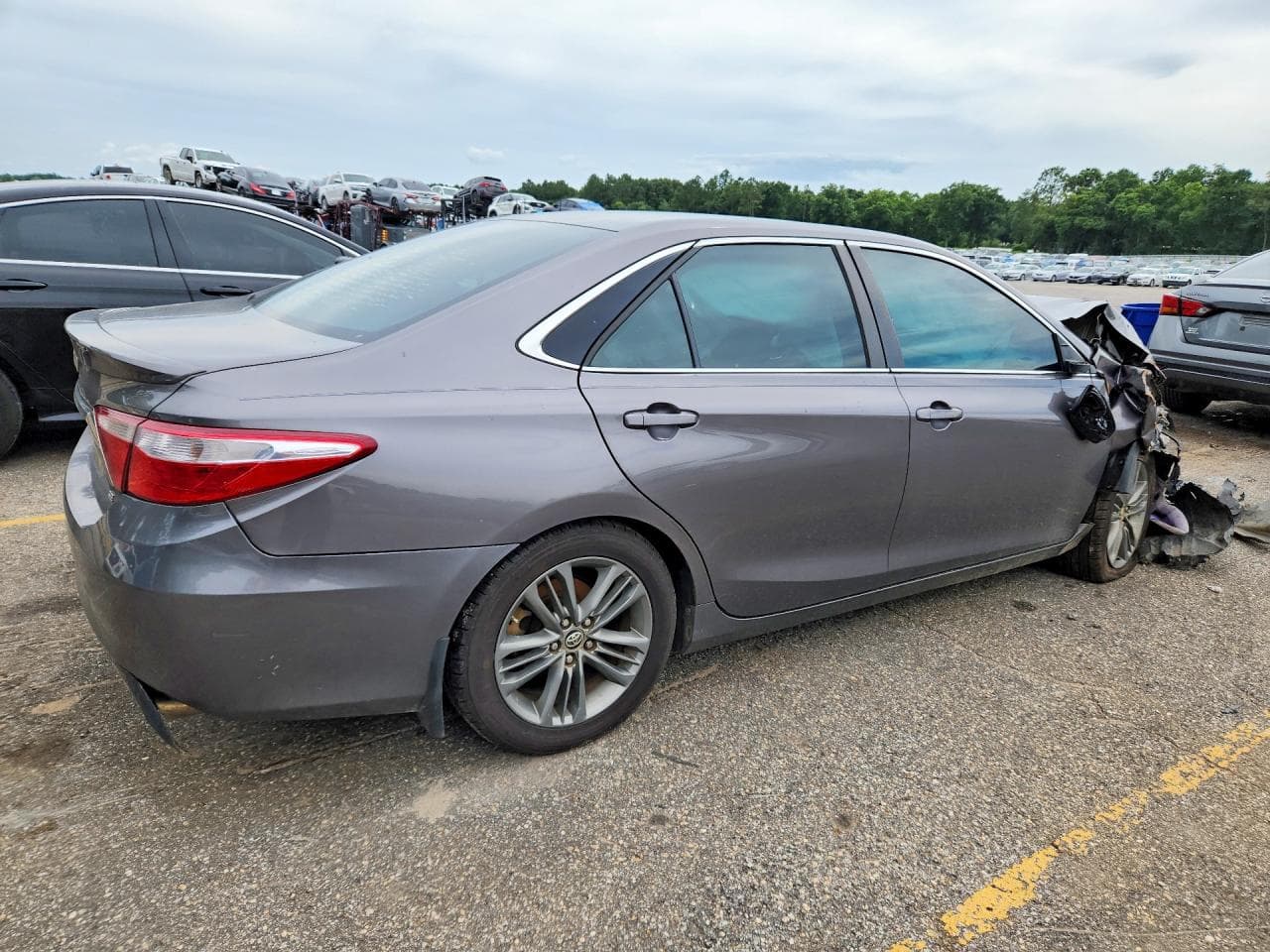 2017 Toyota Camry Se - foto 3