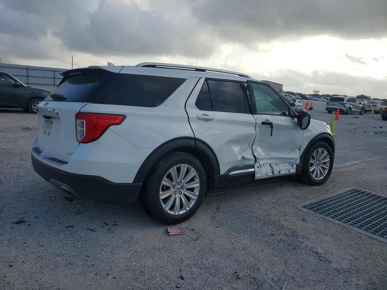 2020 Ford Explorer Limited - foto 3