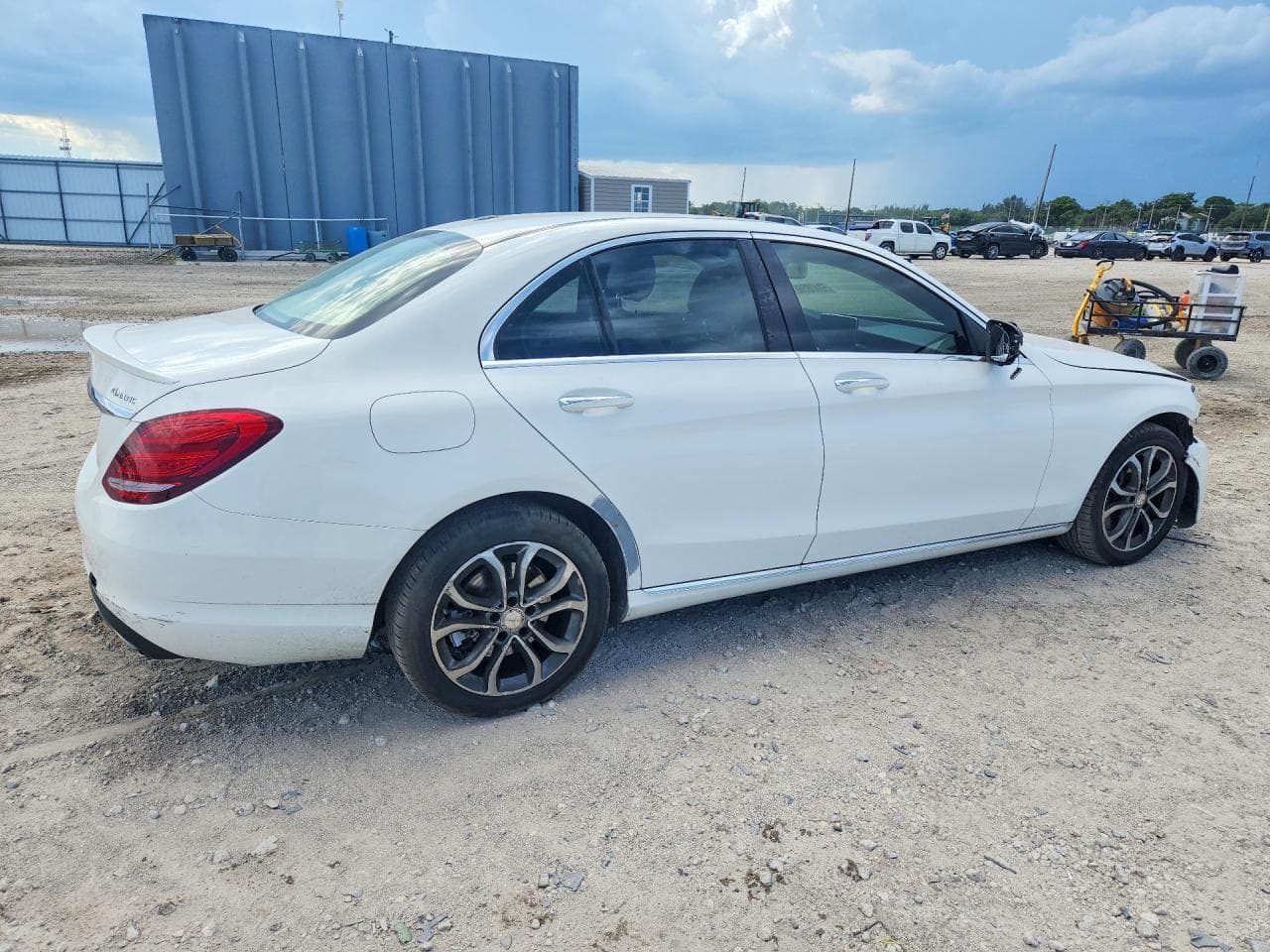 2016 Mercedes-Benz C 300 4Matic - foto 3
