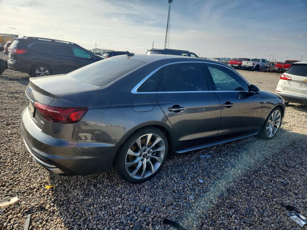 2022 Audi A4 Premium Plus 45 - foto 3