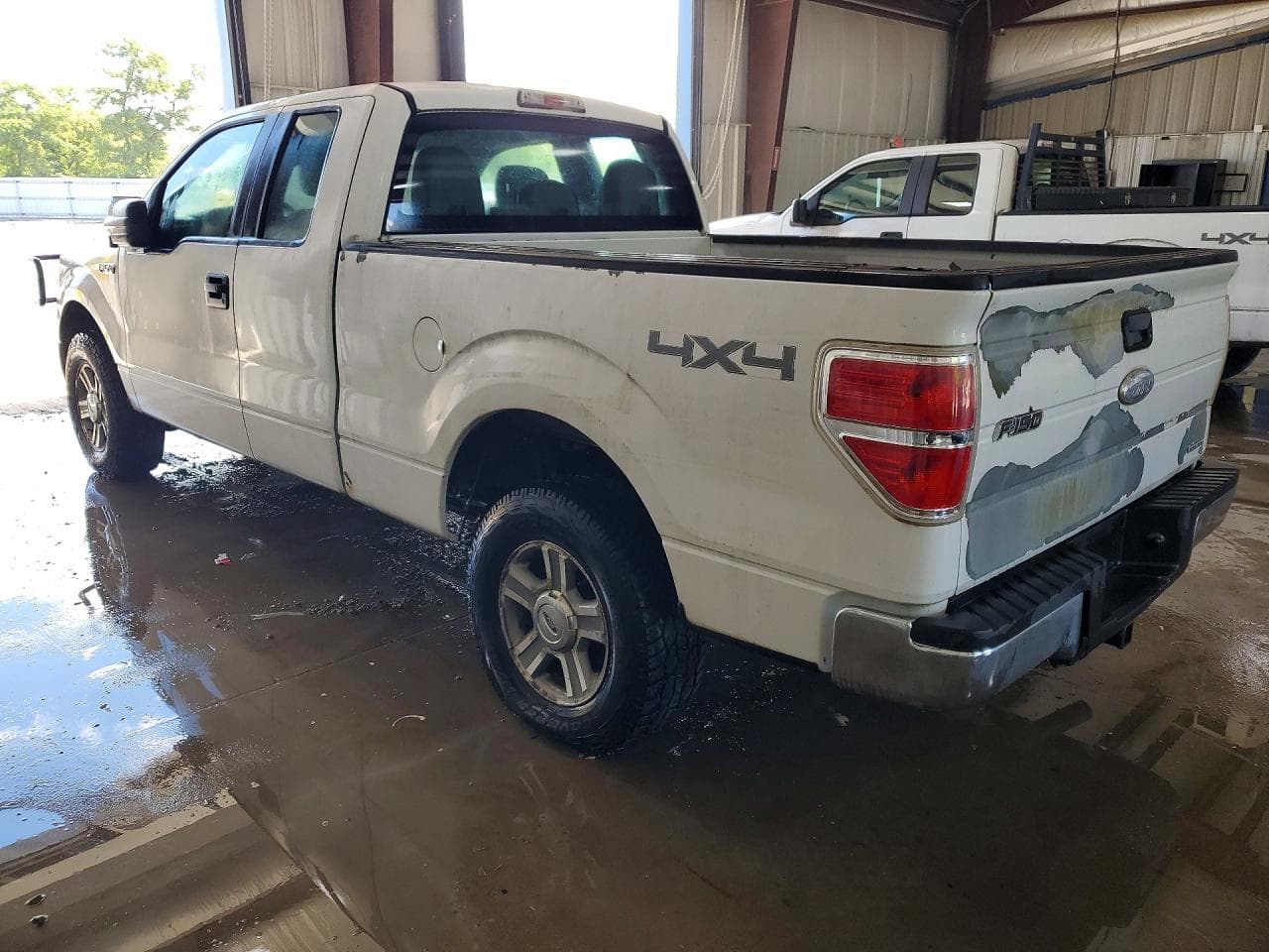 2011 Ford F150 Super Cab - foto 2