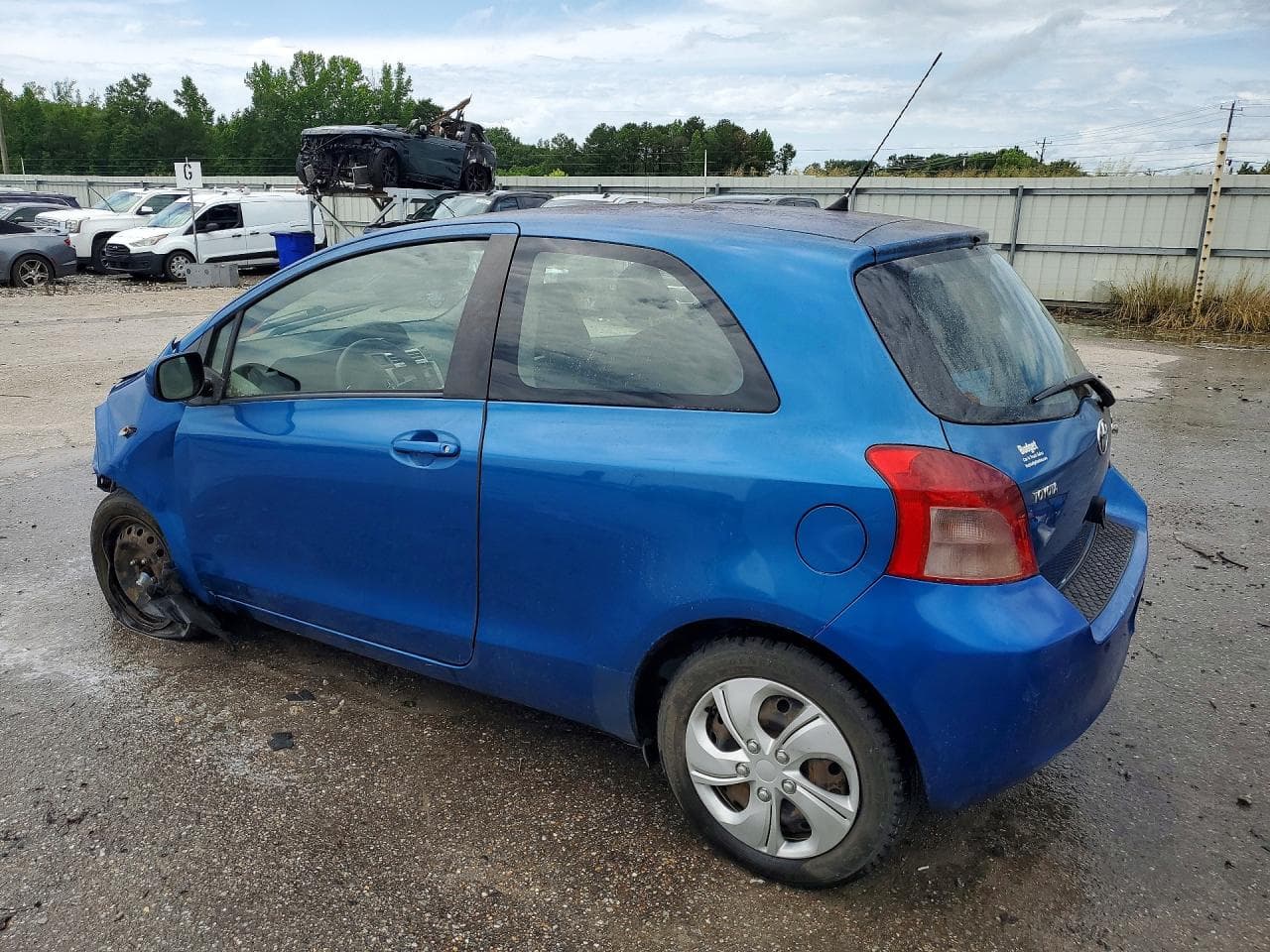 2008 Toyota Yaris Base - foto 2