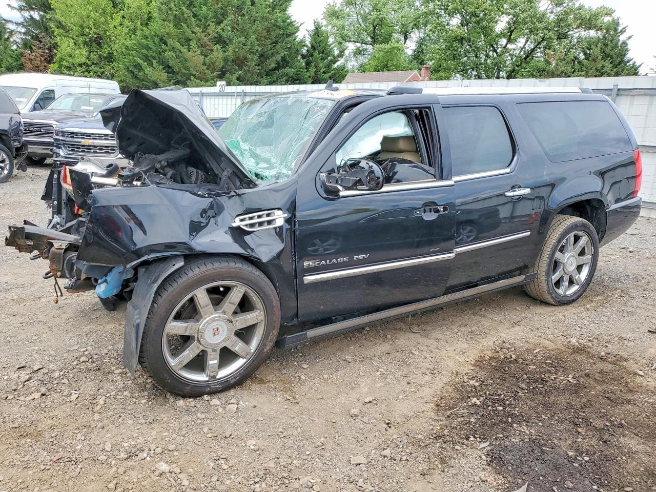 2011 Cadillac Escalade Esv Premium