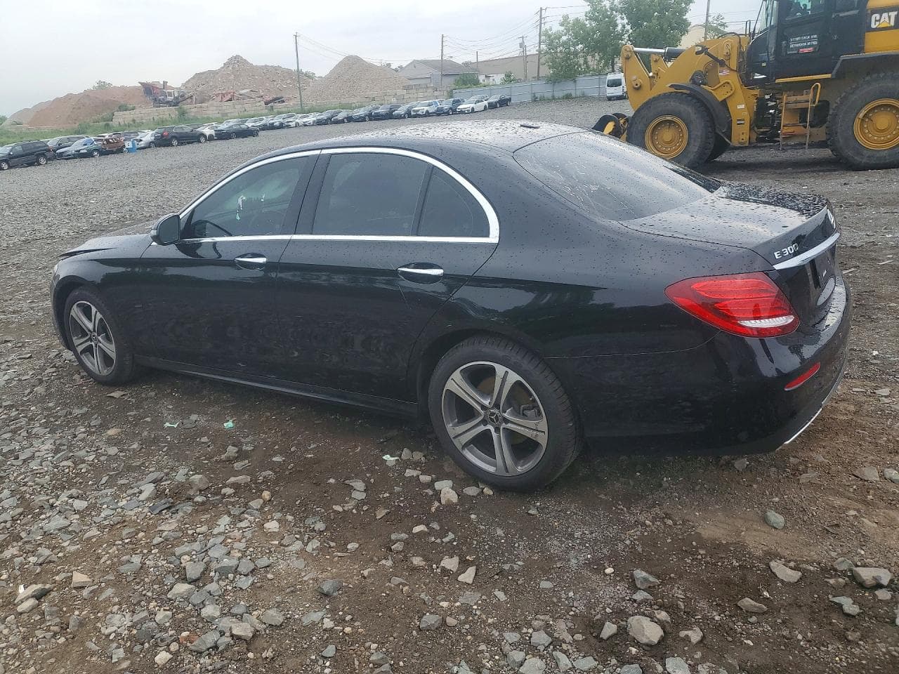 2019 Mercedes-Benz E 300 4Matic - foto 2